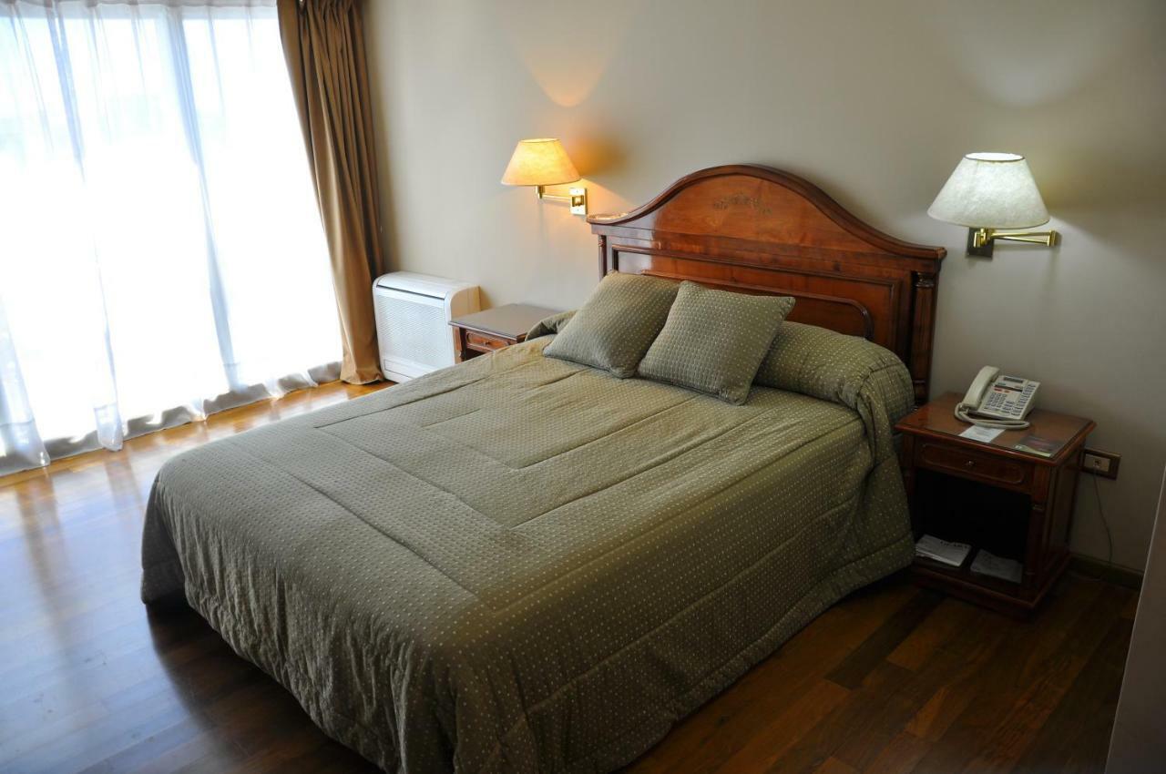 Gran Hotel Guarani Corrientes Eksteriør billede